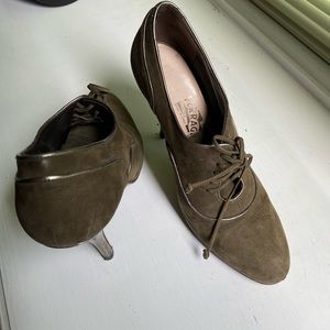 Salvatore Ferragamo Vintage Pumps, Hunter Green, Size 6